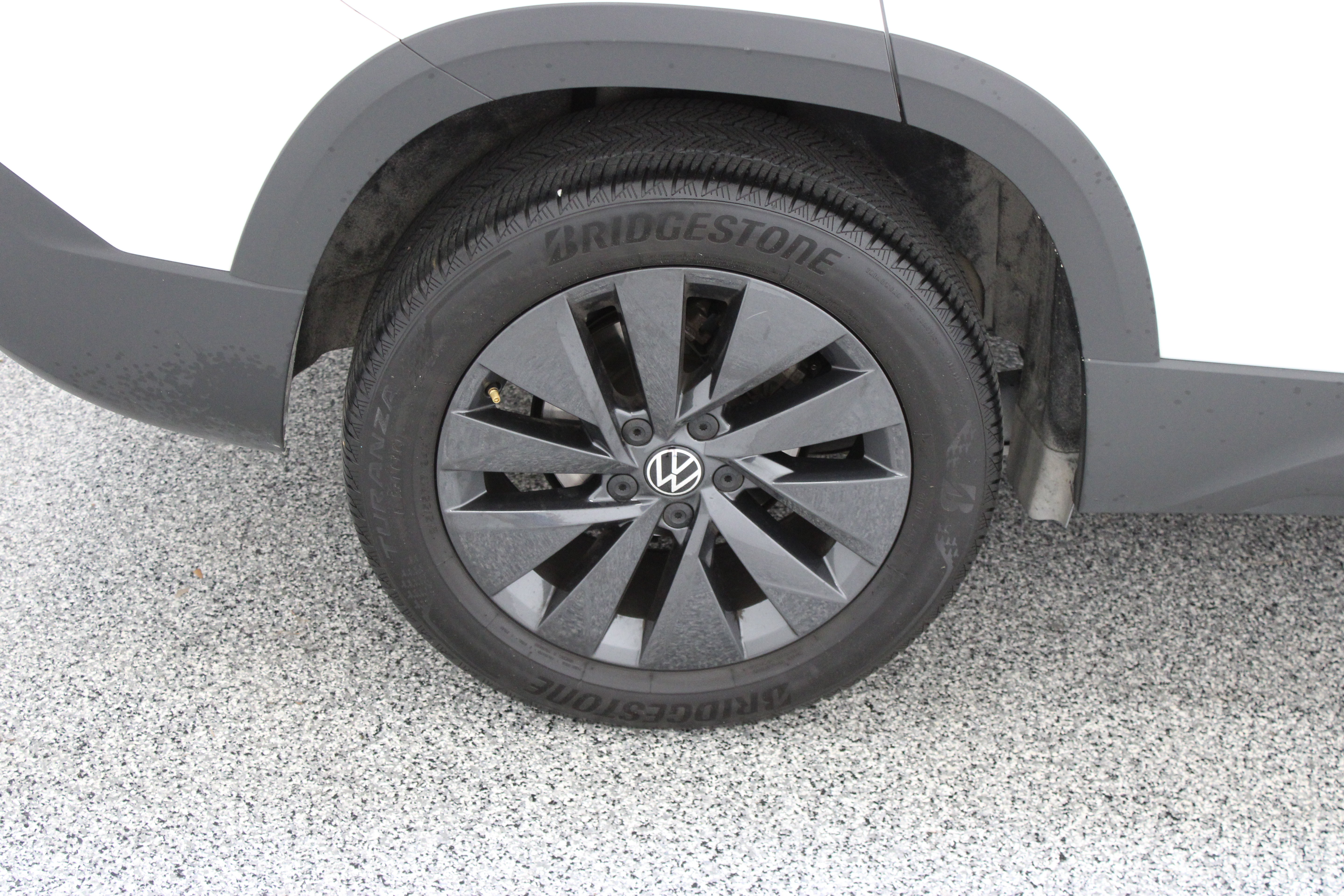 Used 2022 Volkswagen Taos S FWD image 6