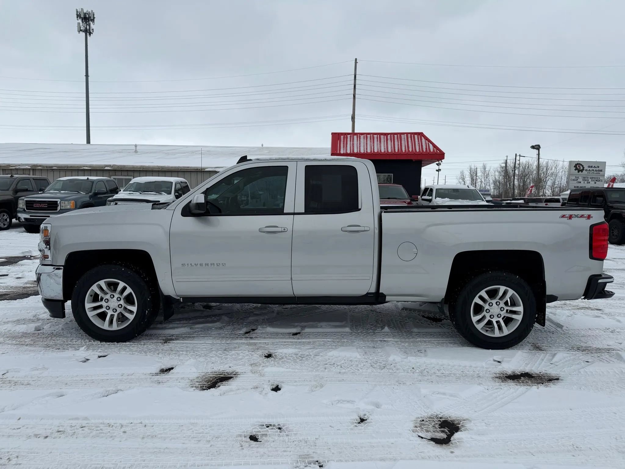 Used 2017 Chevrolet Silverado 1500 LT w/ All Star Edition image 8