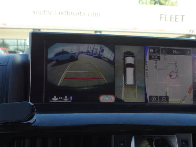 Used 2021 Lexus LX 570 4WD w/ Inspiration Series #2 image 29