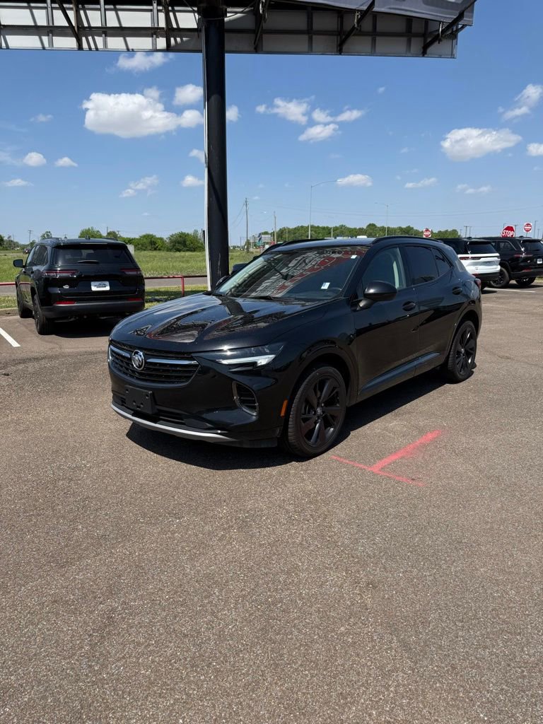 Used 2022 Buick Envision Preferred image 2