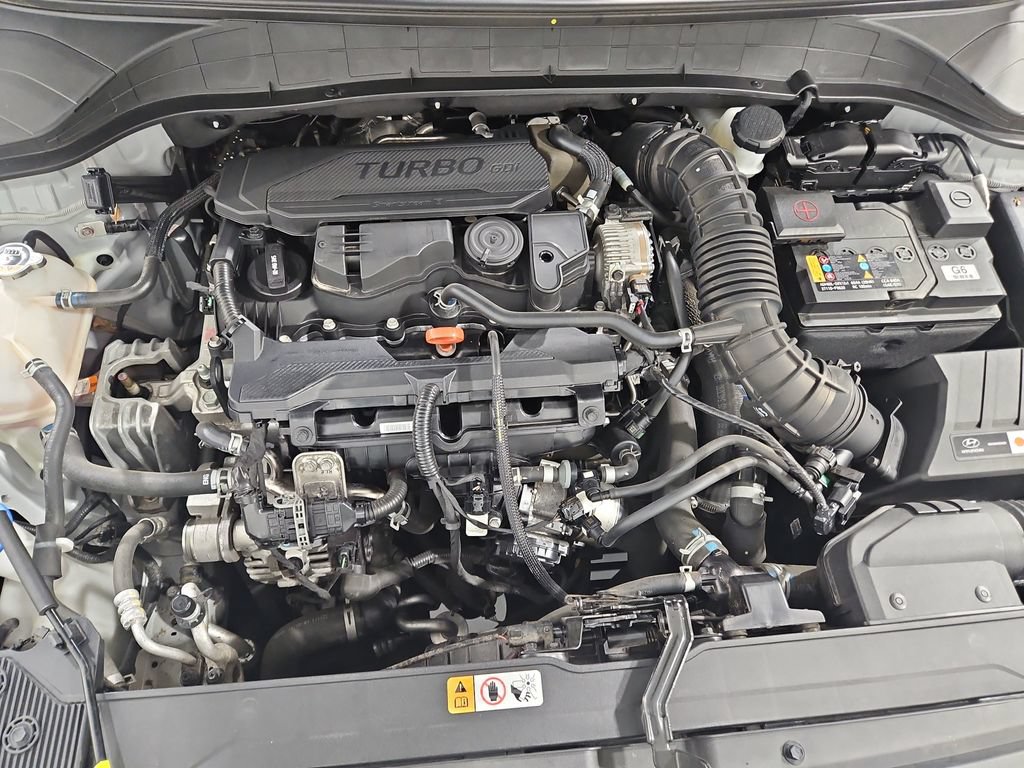 Used 2023 Hyundai Kona Limited w/ Cargo Package FWD image 23