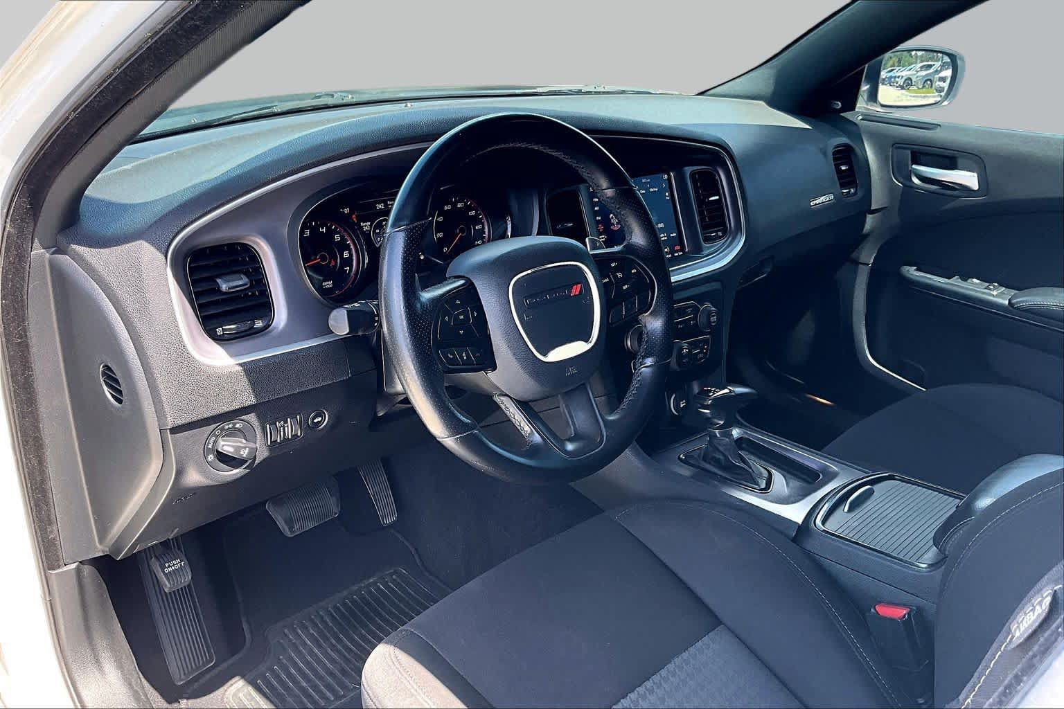 Used 2020 Dodge Charger GT w/ Blacktop Package RWD image 17