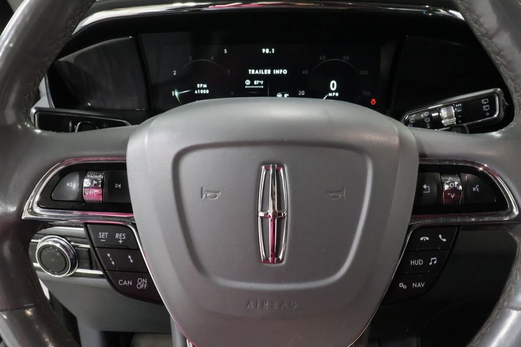 Used 2019 Lincoln Navigator Reserve AWD/4WD image 14