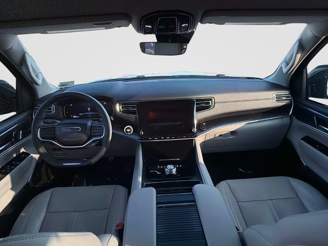 Used 2023 Jeep Wagoneer L 4WD w/ Convenience Group I image 20