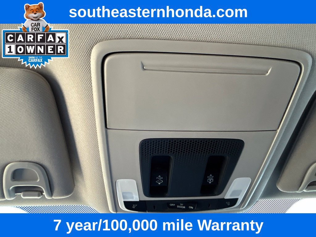 Used 2025 Honda Pilot Touring image 33