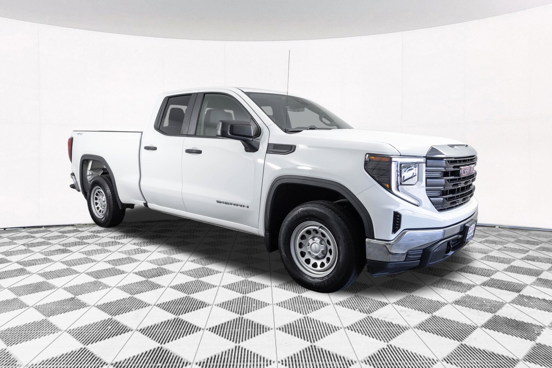 Used 2023 GMC Sierra 1500 Pro w/ Convenience Package AWD/4WD image 20