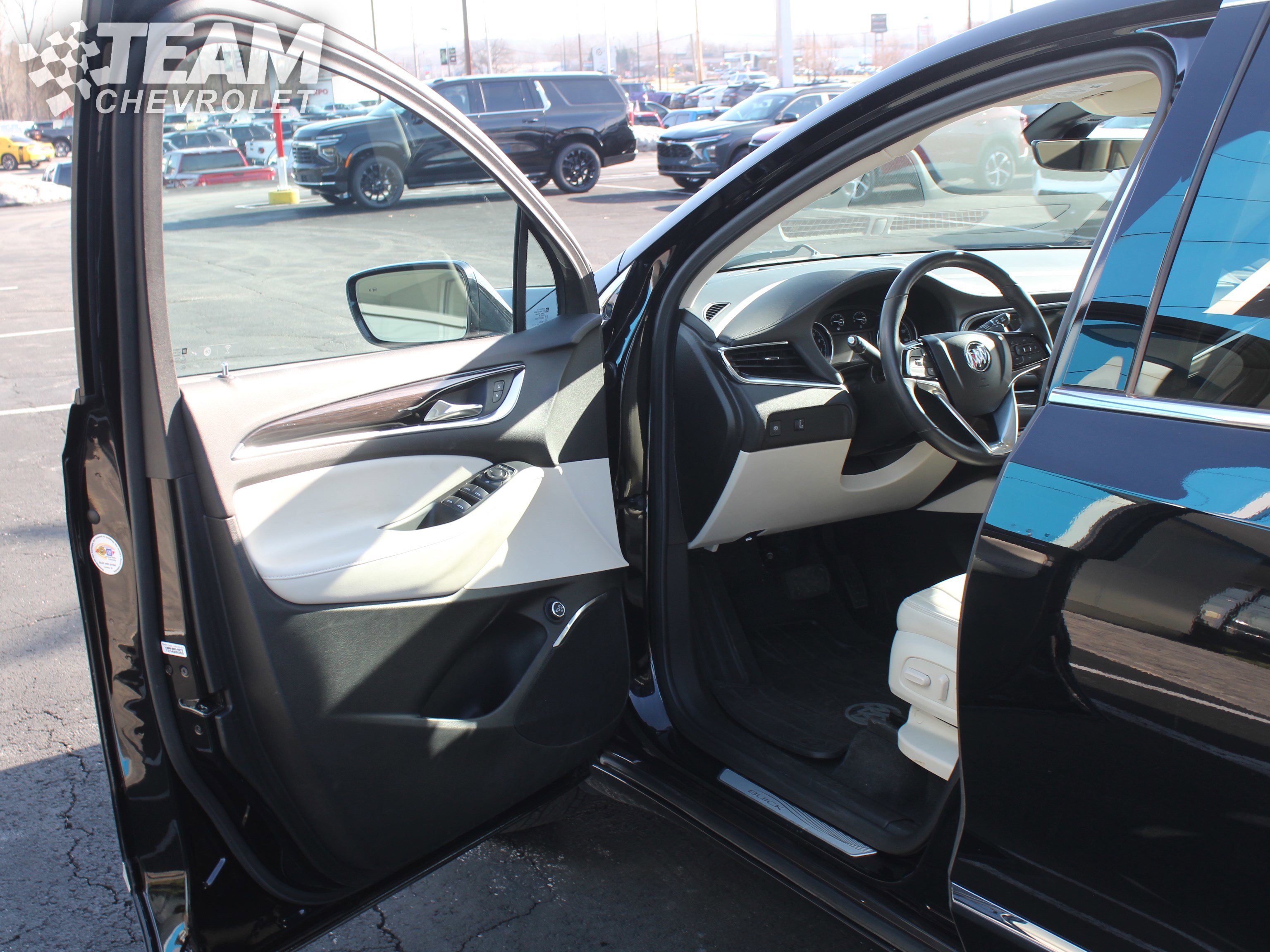 Certified 2024 Buick Enclave Essence w/ Experience Buick Package image 10