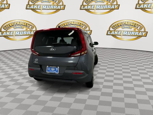 Used 2021 Kia Soul LX FWD image 2