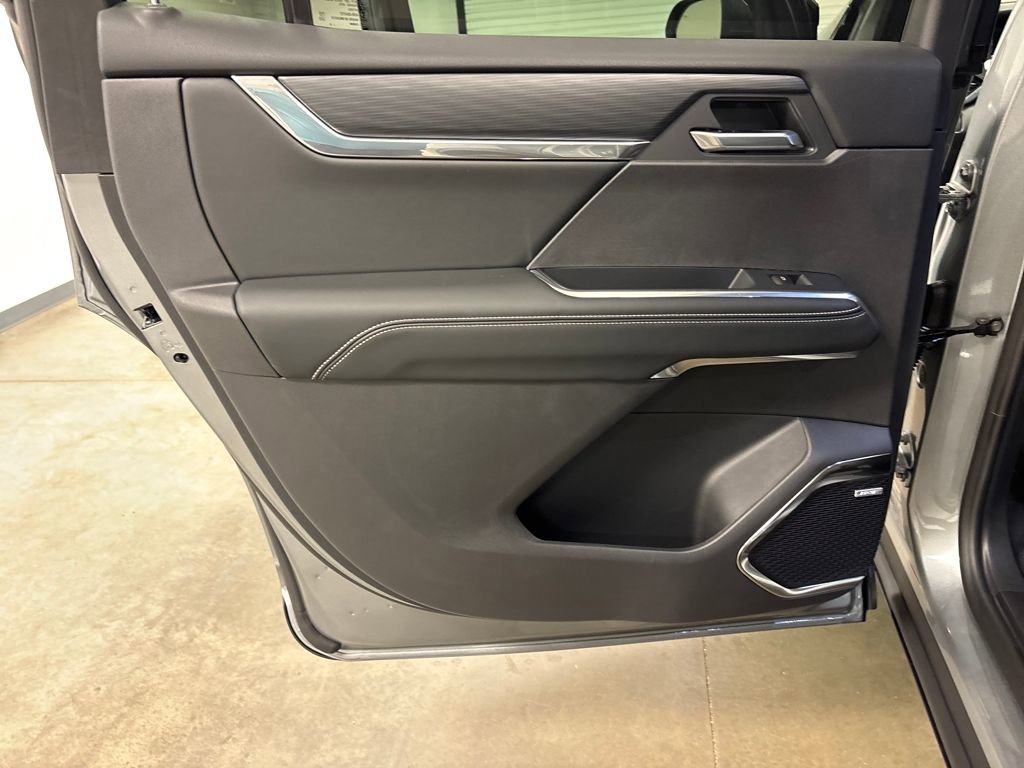 New 2026 GMC Acadia Elevation w/ Black Edition image 28