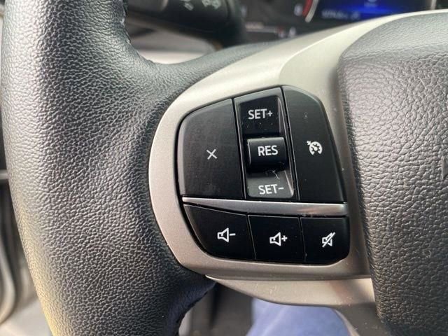 Used 2023 Ford Explorer XLT image 24