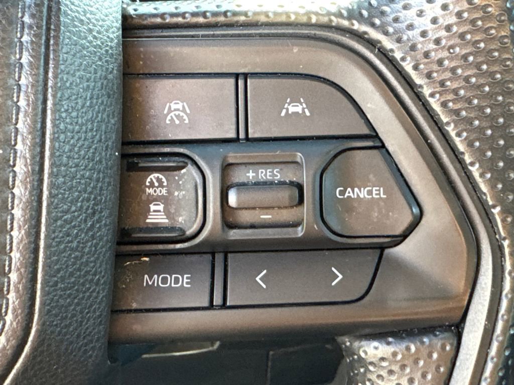 Certified 2025 Toyota Tacoma SR5 image 25