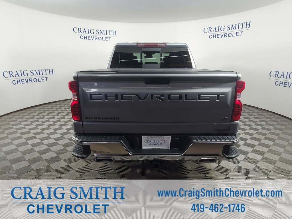 Used 2024 Chevrolet Silverado 1500 LT w/ Convenience Package II AWD/4WD image 4