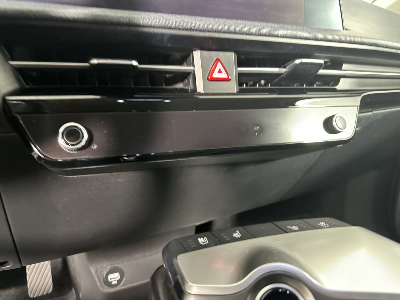 Certified 2023 Kia EV6 Wind RWD image 18