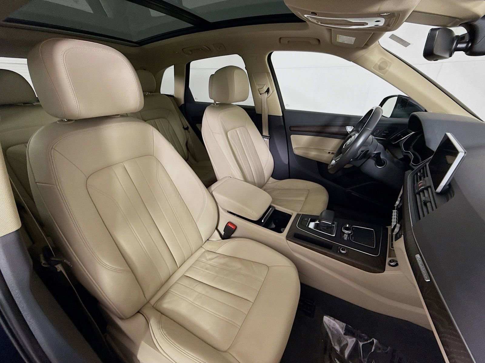 Used 2018 Audi Q5 2.0T Premium Plus w/ Premium Plus Package image 28