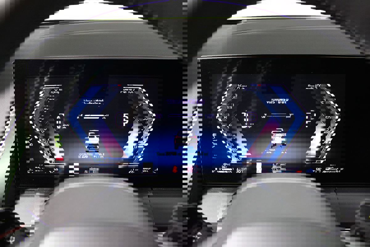 Used 2025 BMW X3 xDrive30i image 7