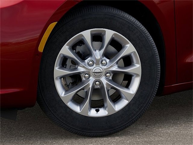 New 2026 Chrysler Pacifica Limited image 8