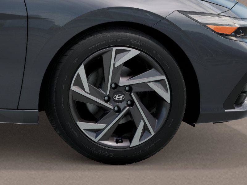 New 2026 Hyundai Elantra Limited FWD image 8