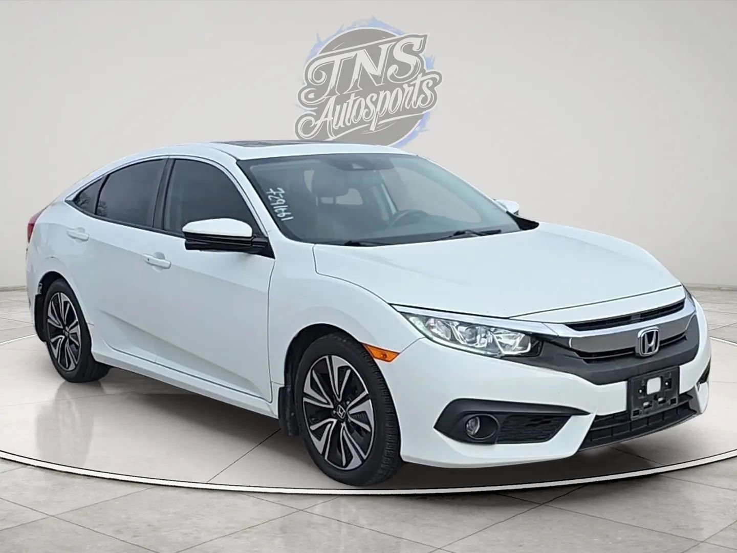 Used 2018 Honda Civic EX-L image 7