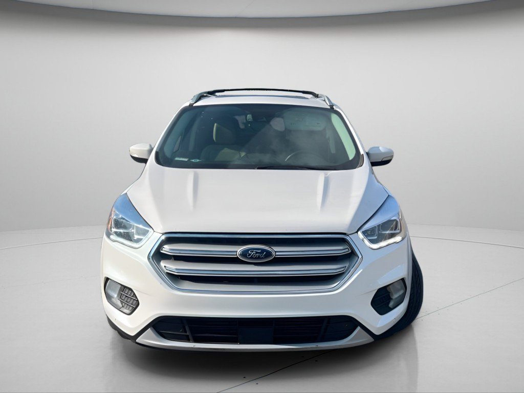 Used 2018 Ford Escape Titanium w/ Ford Safe & Smart Package AWD/4WD image 15