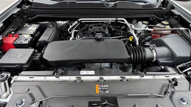 Used 2023 Chevrolet Colorado W/T RWD image 31
