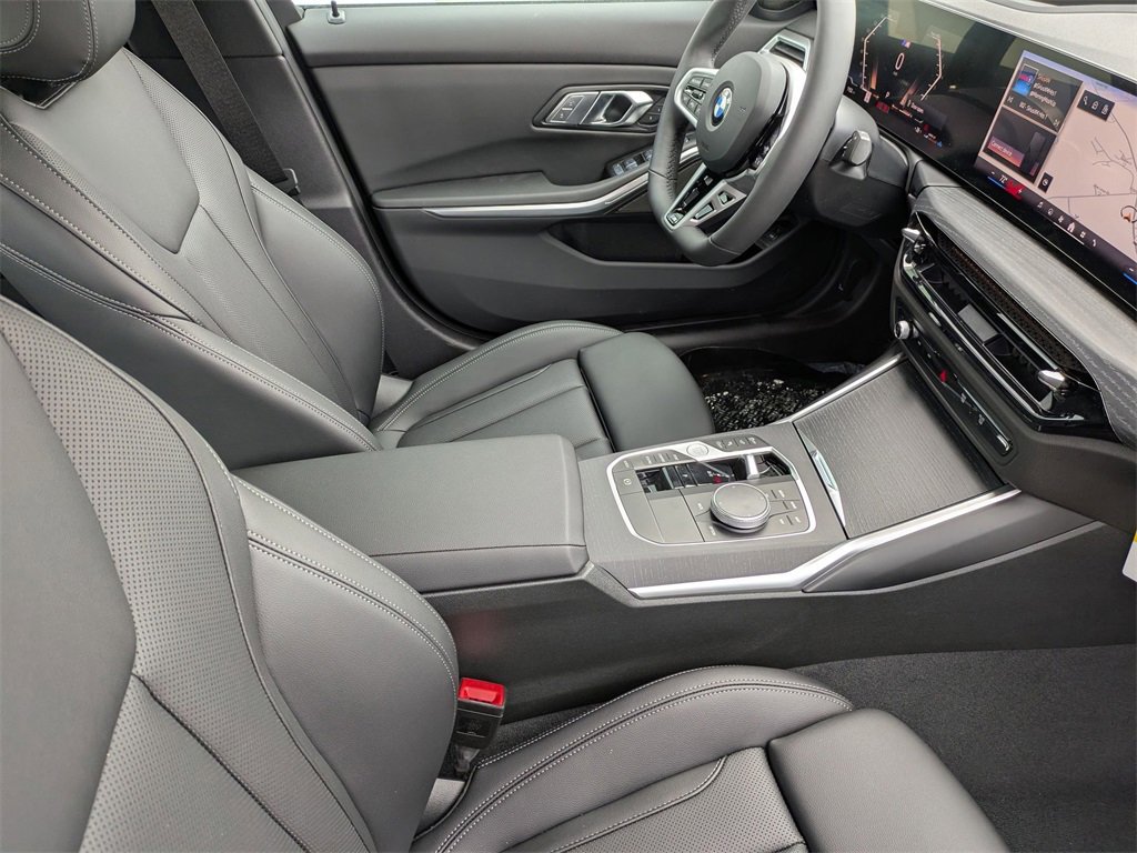 New 2026 BMW 330i xDrive Sedan w/ M Sport Package image 36