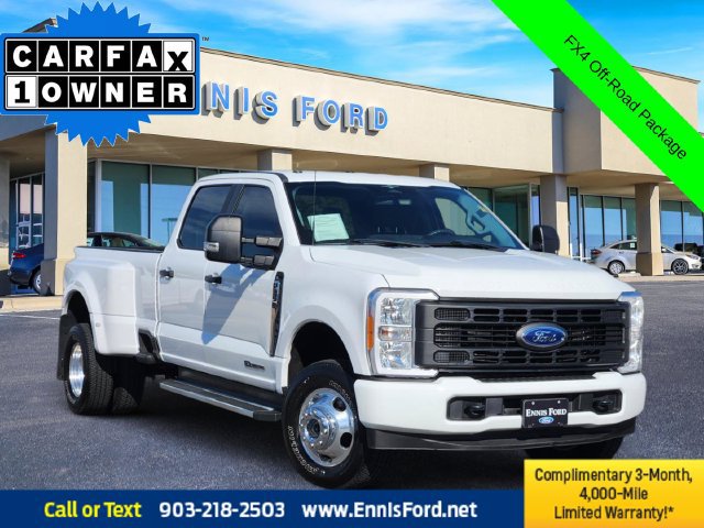 Used 2023 Ford F350 4x4 Crew Cab DRW Super Duty image 1