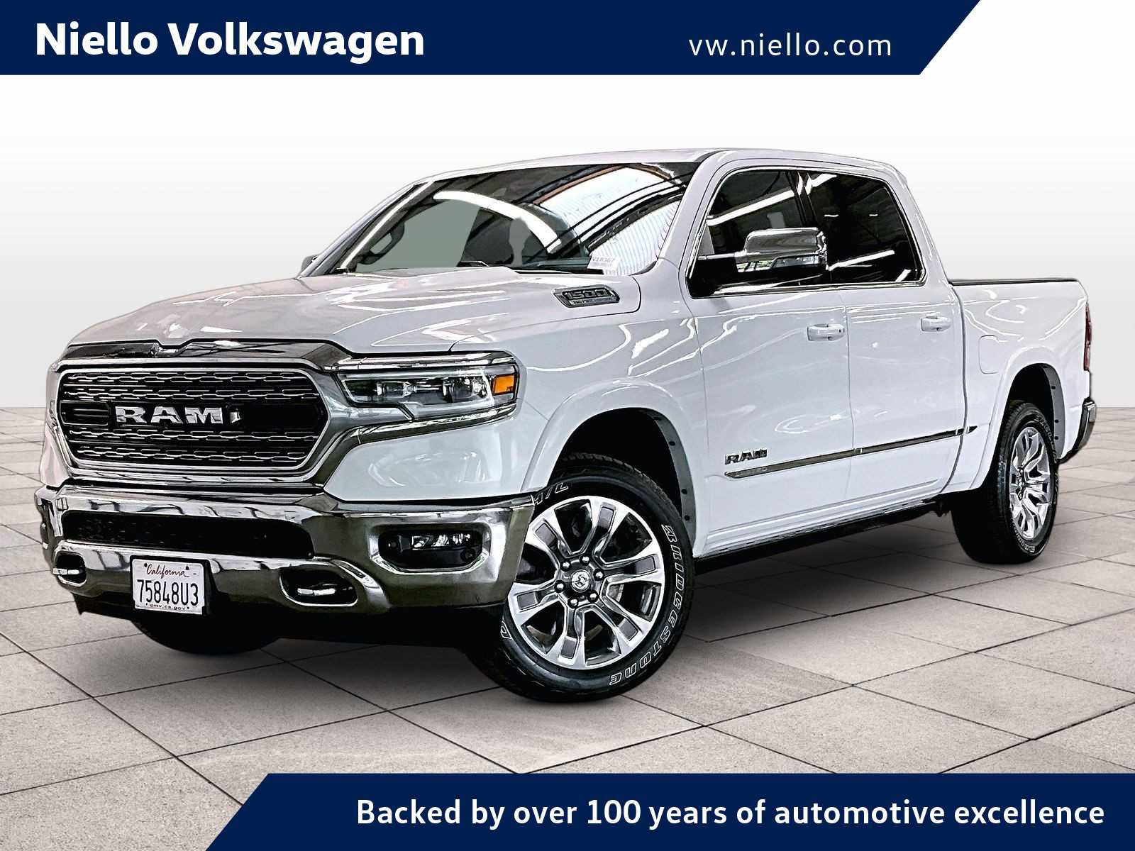 Used 2023 RAM 1500 Limited AWD/4WD image 1