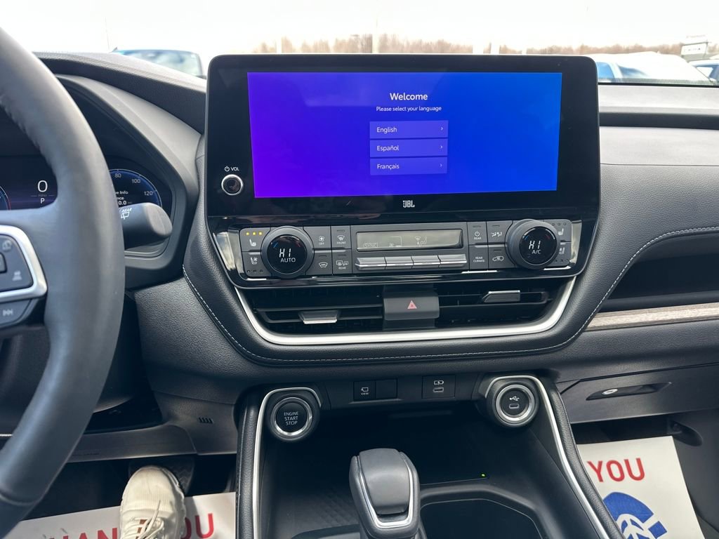 Used 2024 Toyota Grand Highlander Platinum image 22