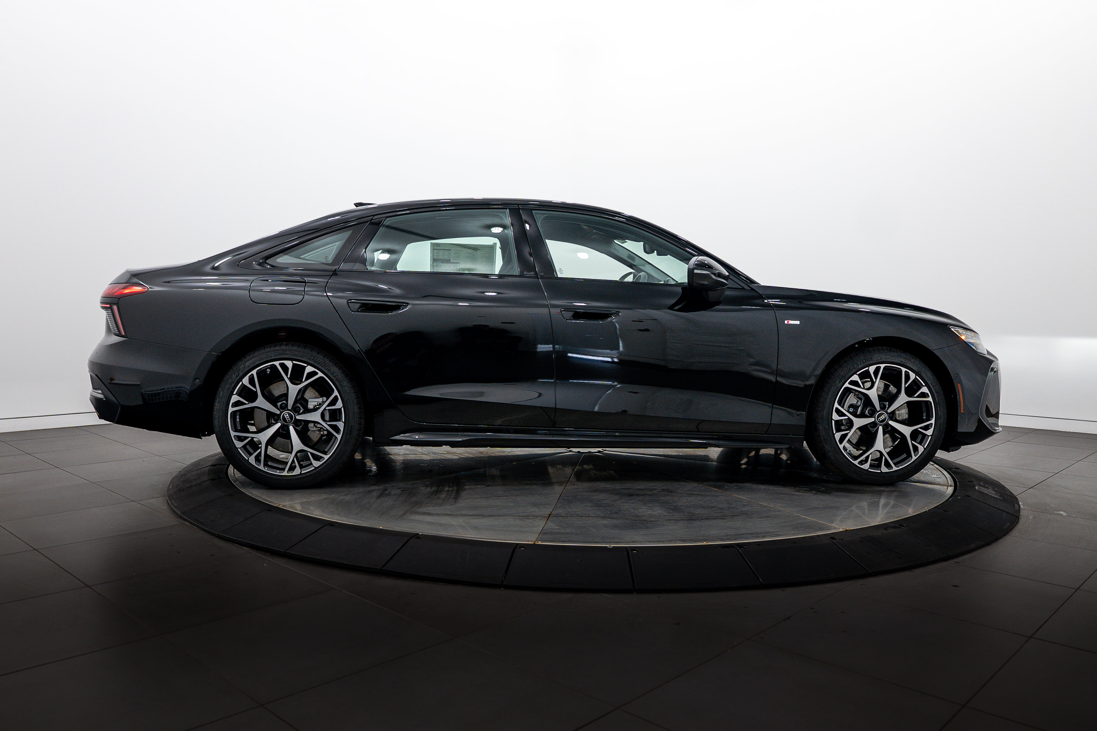New 2026 Audi A6 Premium Plus AWD/4WD image 3