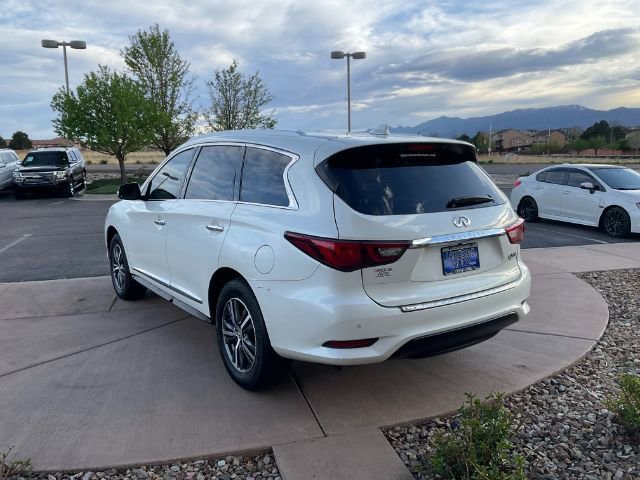 Used 2019 INFINITI QX60 Luxe w/ Essential Package image 5