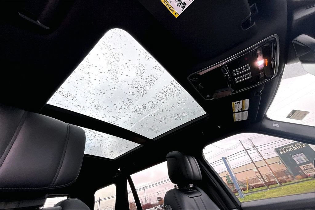 Used 2021 Land Rover Range Rover P525 Westminster Edition LWB AWD/4WD image 15