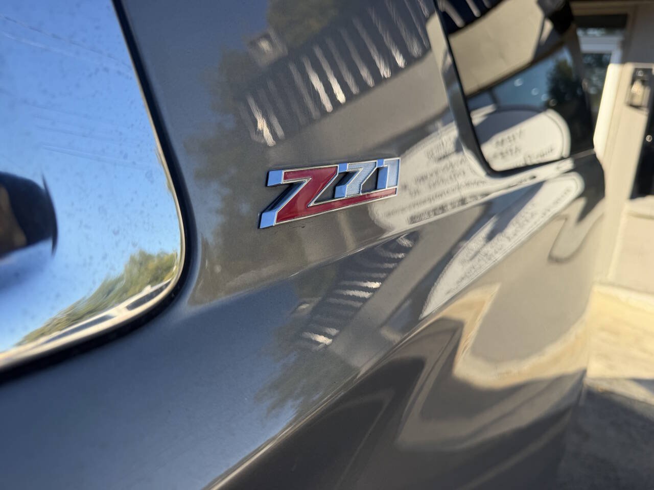 Used 2017 Chevrolet Suburban LT AWD/4WD image 6