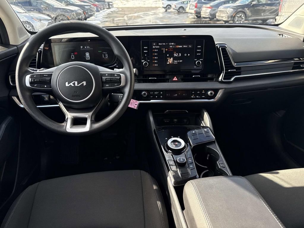 Used 2024 Kia Sportage LX image 14