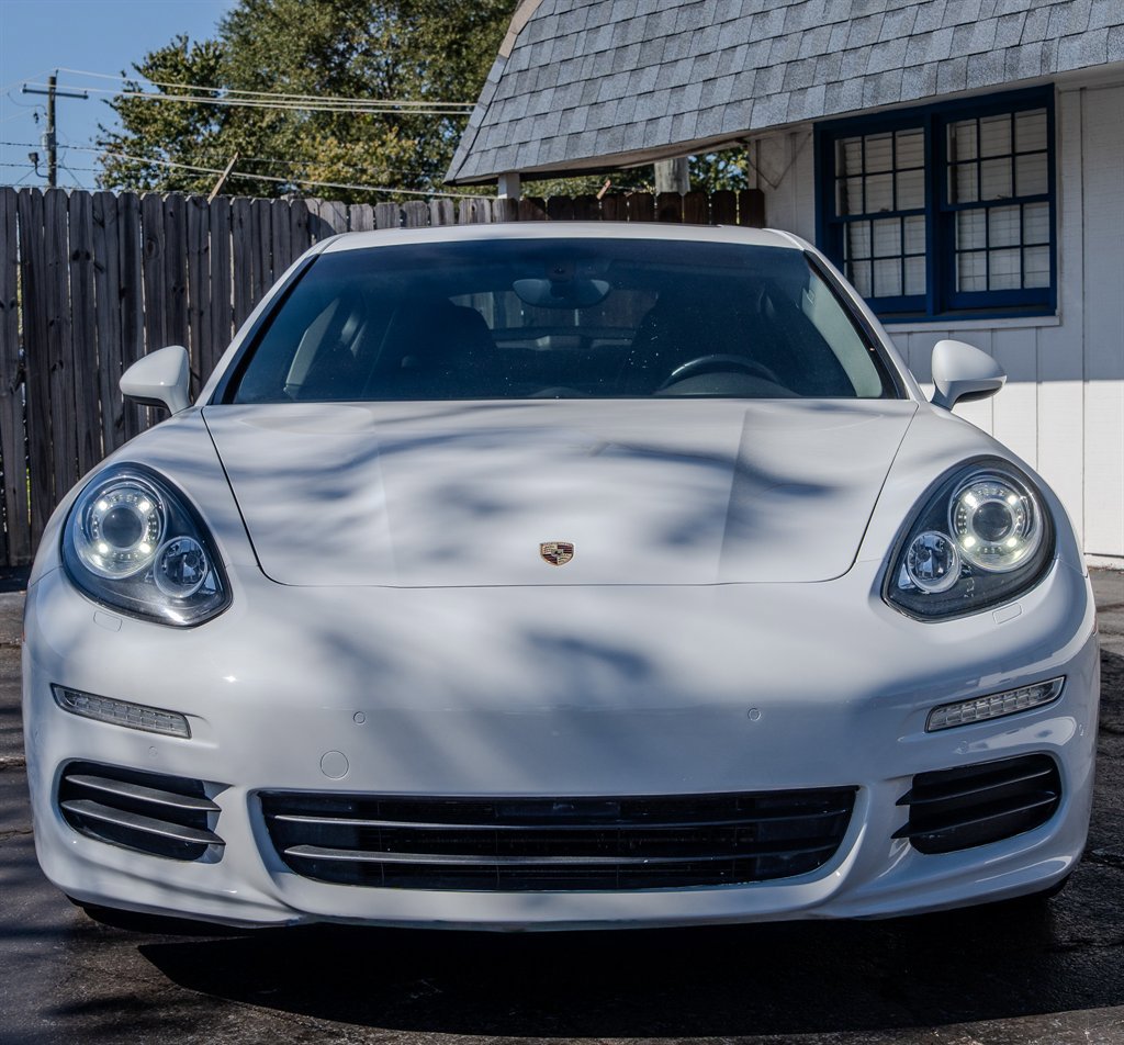 Used 2014 Porsche Panamera 4 image 7