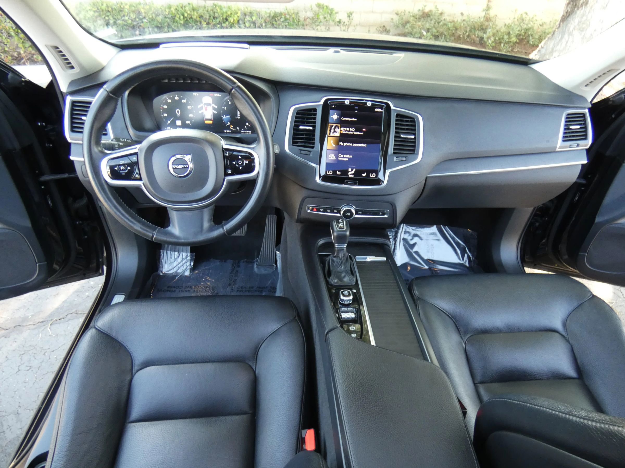 Used 2020 Volvo XC90 T6 Momentum image 22