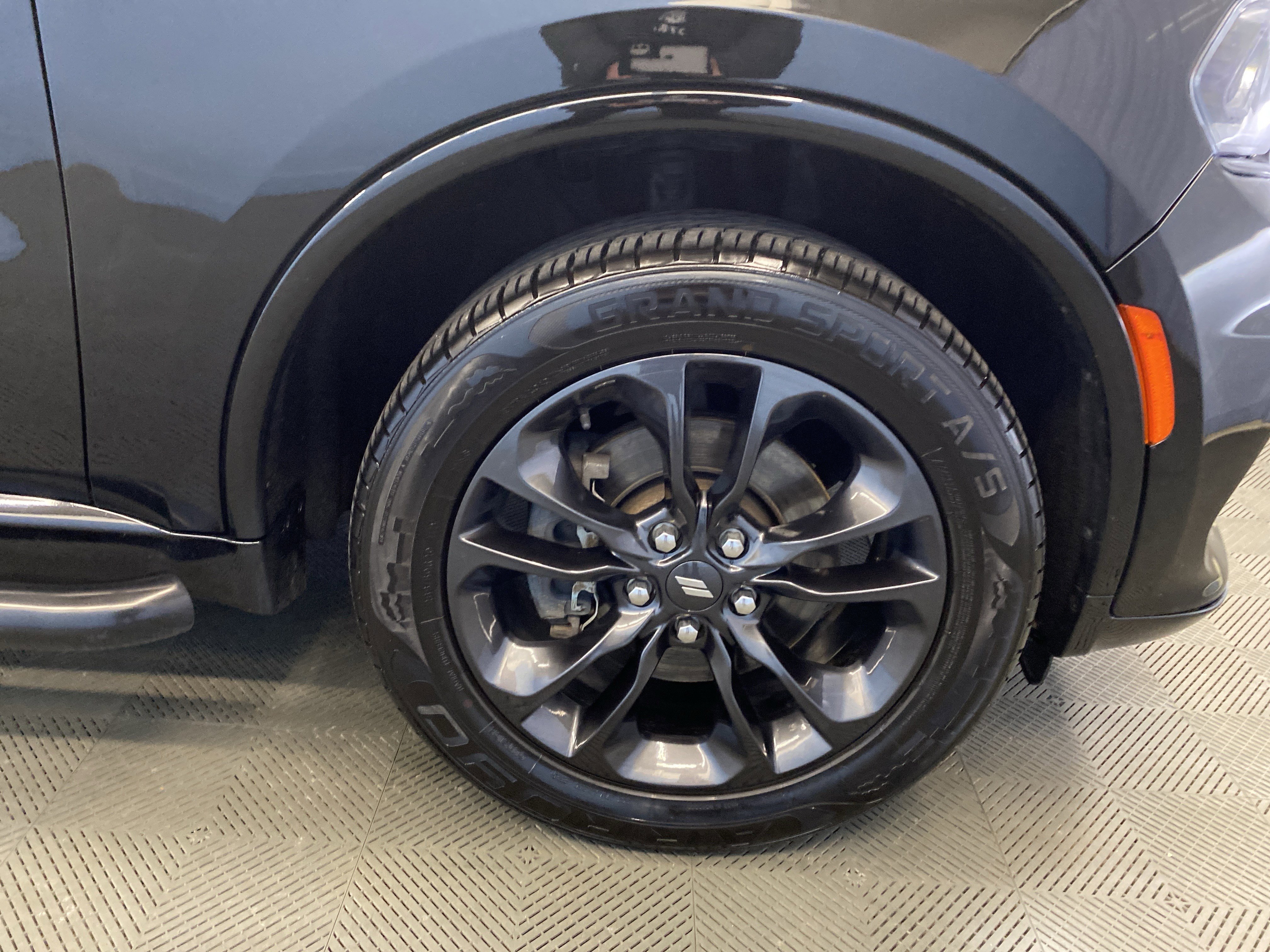 Certified 2022 Dodge Durango SXT w/ Blacktop Package image 40