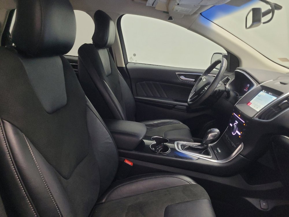 Used 2016 Ford Edge Sport w/ Technology Package image 21