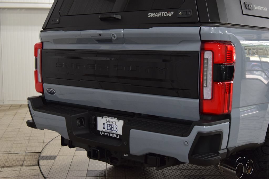 Used 2026 Ford F250 Platinum w/ Tremor Off-Road Package AWD/4WD image 19
