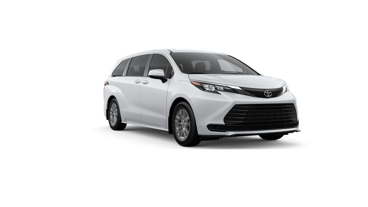 New 2026 Toyota Sienna LE FWD image 17