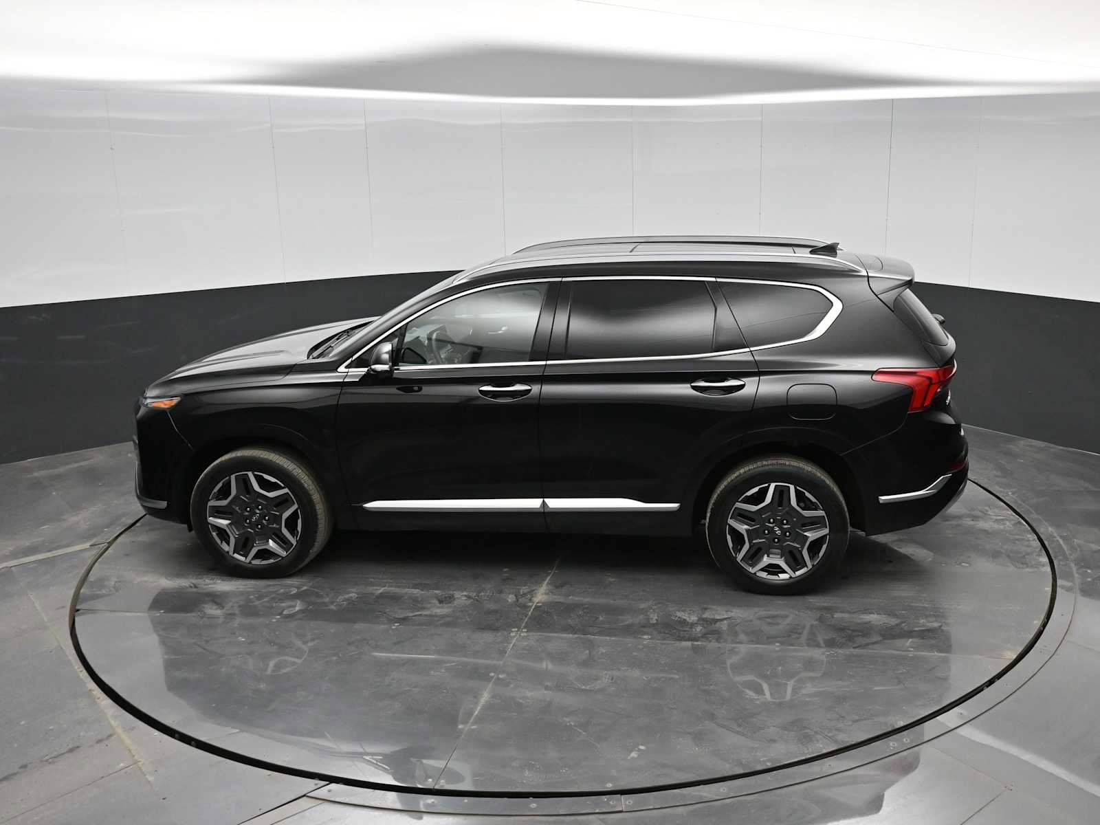 Certified 2021 Hyundai Santa Fe Calligraphy image 24