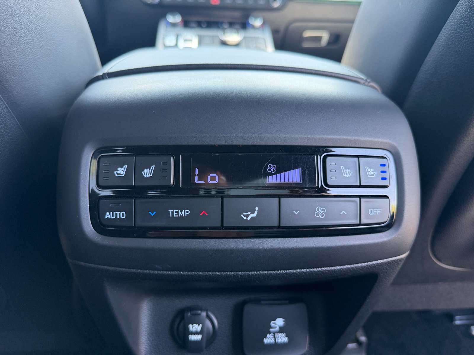 Used 2023 Hyundai Palisade Calligraphy FWD image 32
