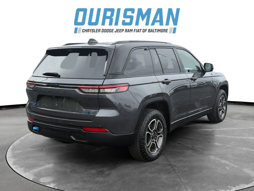 Used 2023 Jeep Grand Cherokee Trailhawk w/ Luxury Tech Group III AWD/4WD image 6