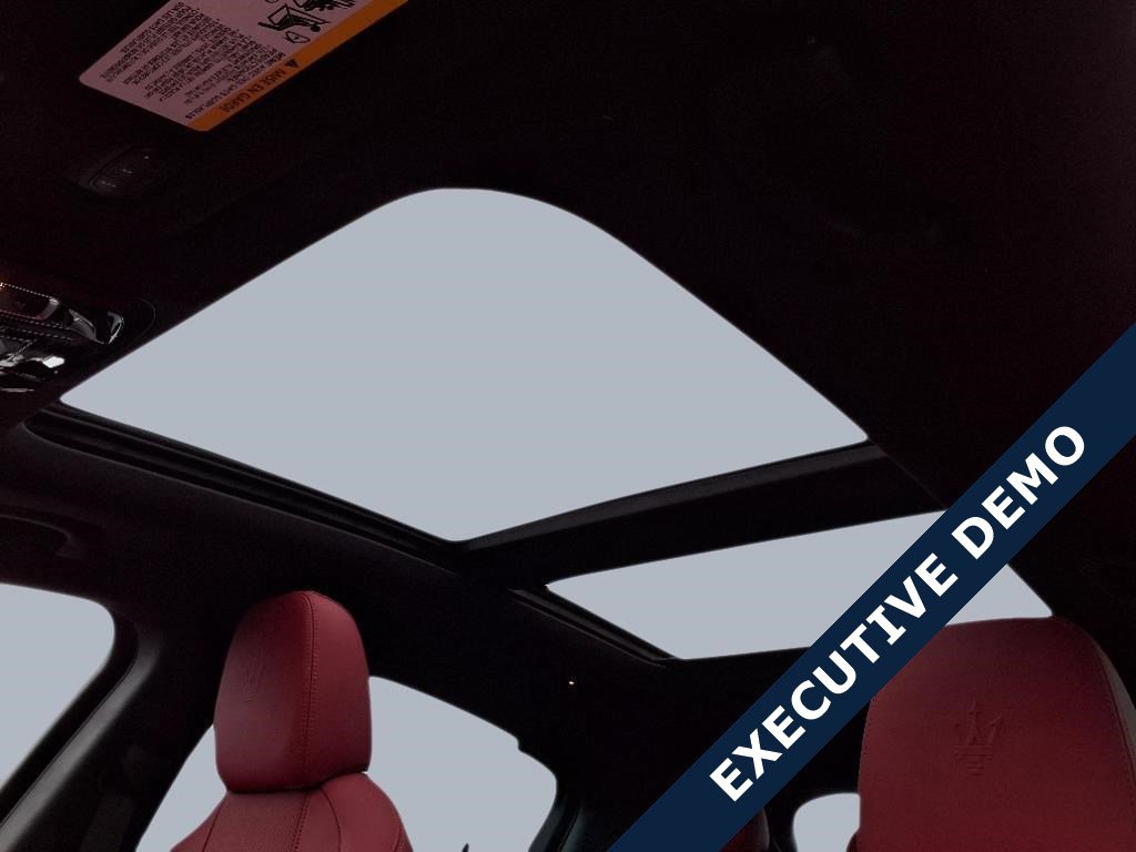 New 2025 Maserati Grecale Modena image 10