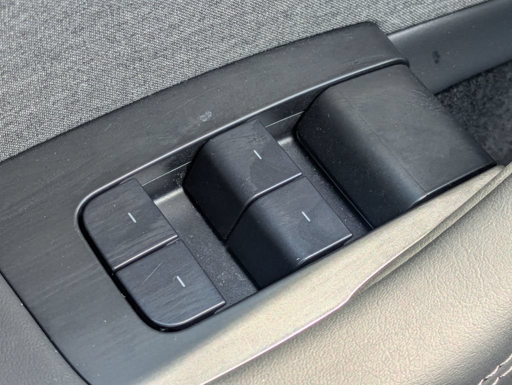 Used 2025 Tesla Model 3 Long Range RWD image 23