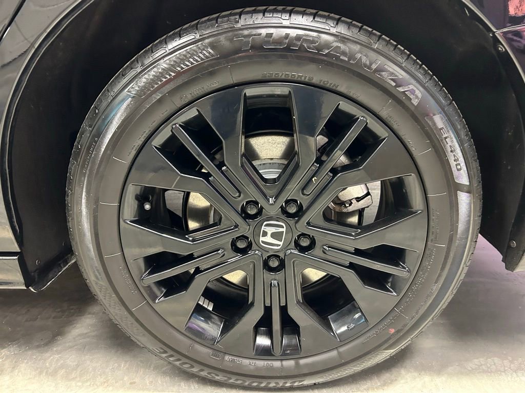 Used 2025 Honda Odyssey Sport-L image 26