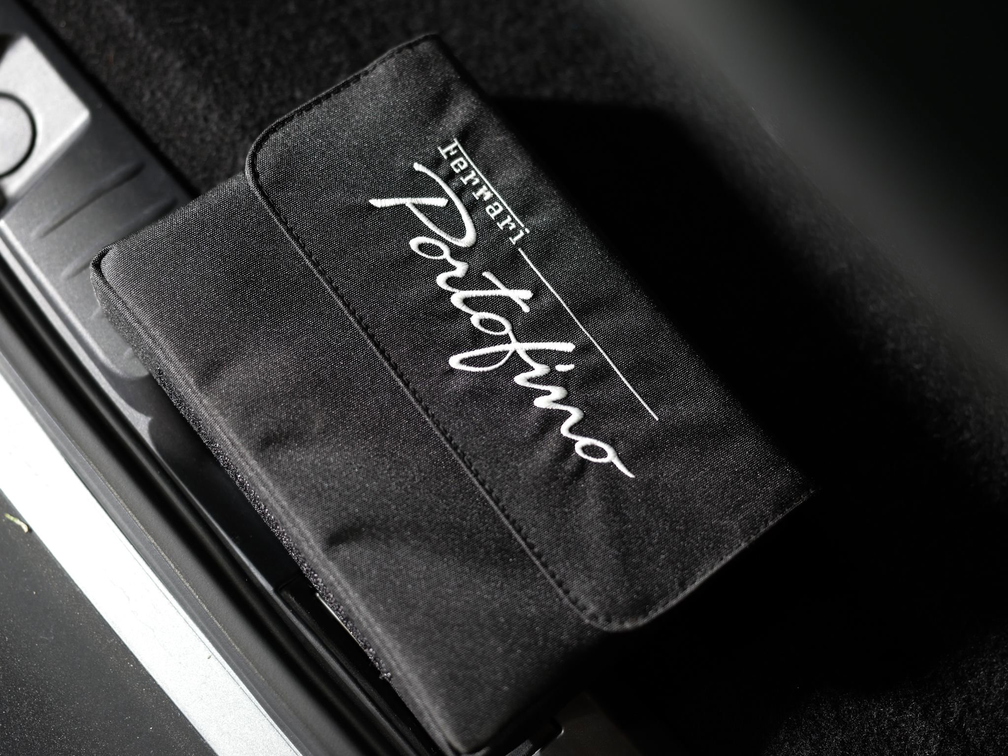 Used 2019 Ferrari Portofino image 34