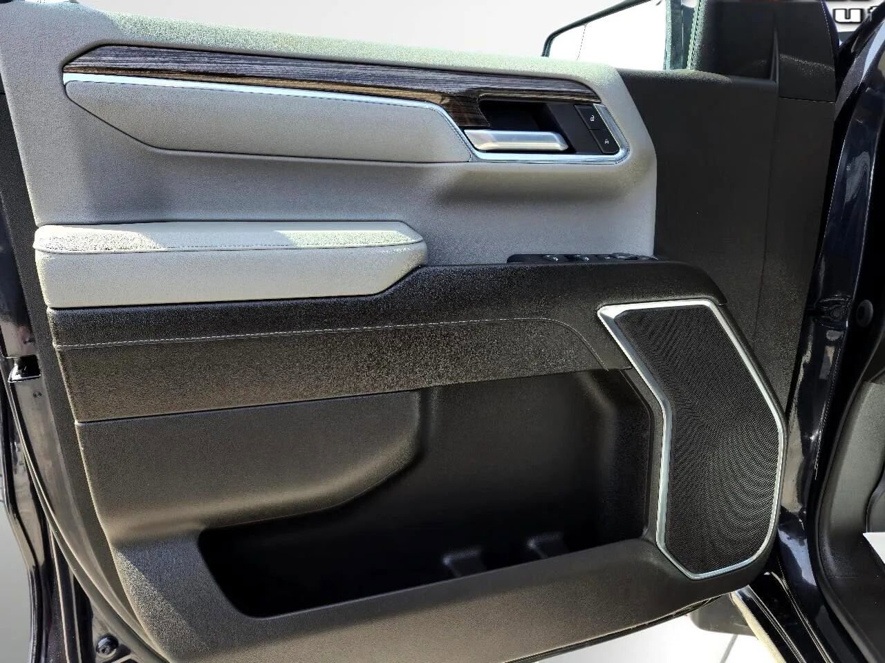 Used 2023 Chevrolet Silverado 1500 LT w/ Protection Package image 36