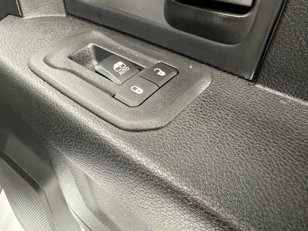 New 2026 RAM 3500 Tradesman AWD/4WD image 13