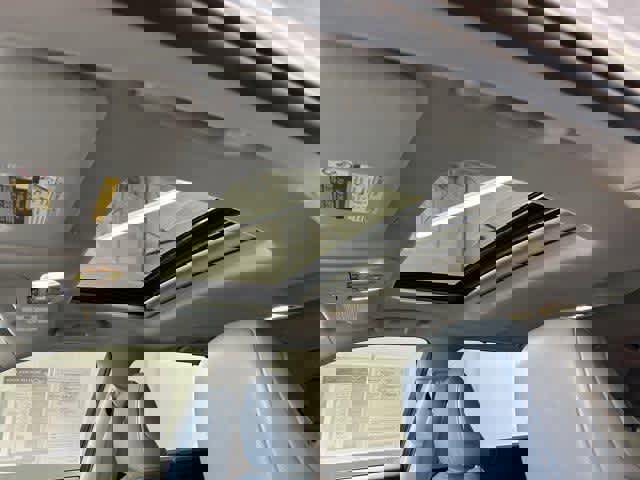 Used 2022 Toyota Highlander XLE image 14