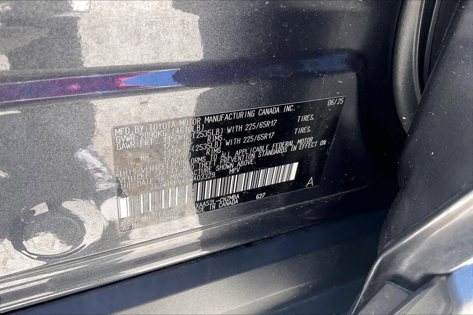 Used 2025 Toyota RAV4 XLE w/ Convenience Package FWD image 33